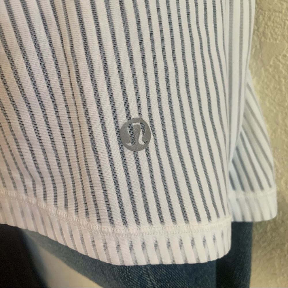 Lululemon Miles Ahead Tank Top Size 10 White Stripe Mesh Tie Back - Picture 6 of 11